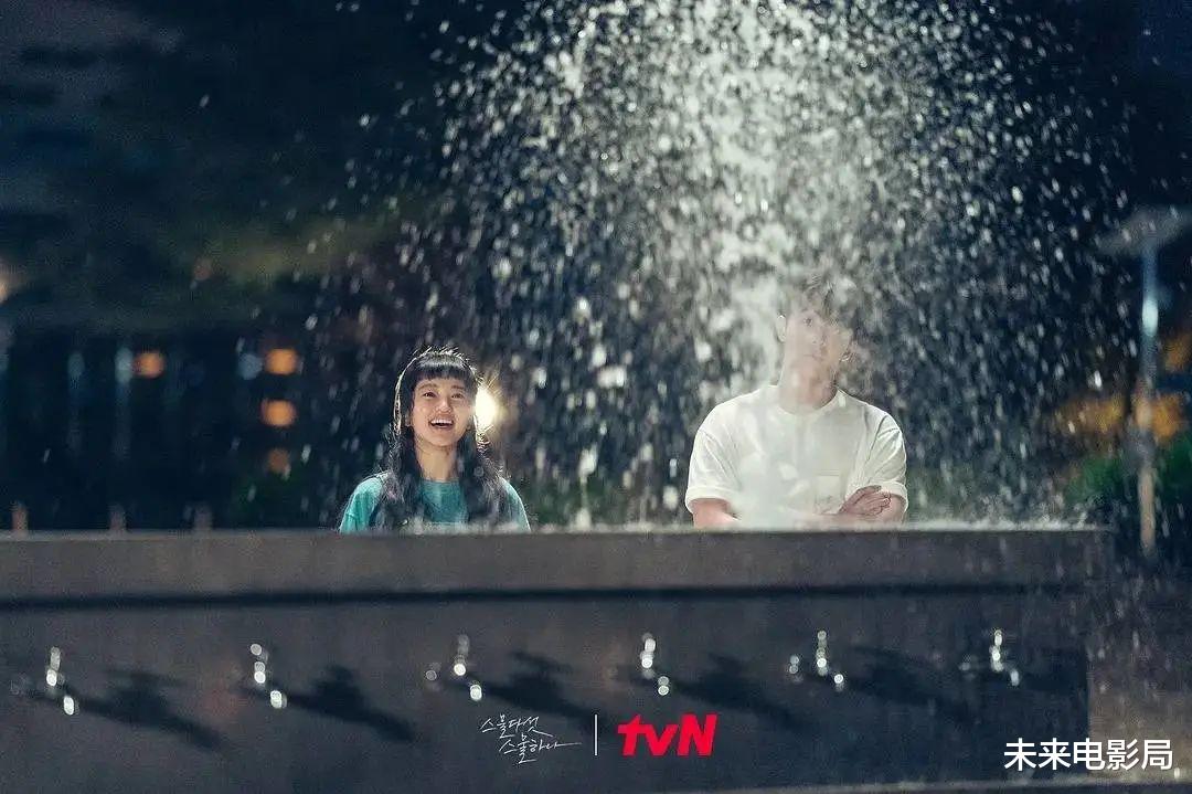 韩剧|首播收视第一,温暖搞笑治愈!8集后这部tvN最新韩剧必上9分