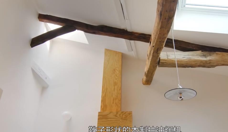 情侣买下24平公寓,改造成超美超温馨的家,邻居看了都羡慕