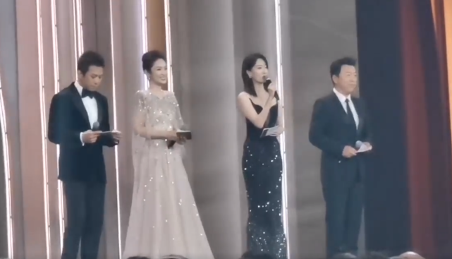 朱一龙|金鸡奖获奖名单:朱一龙获影帝,奚美娟二封影后,齐溪获女配又哭又笑