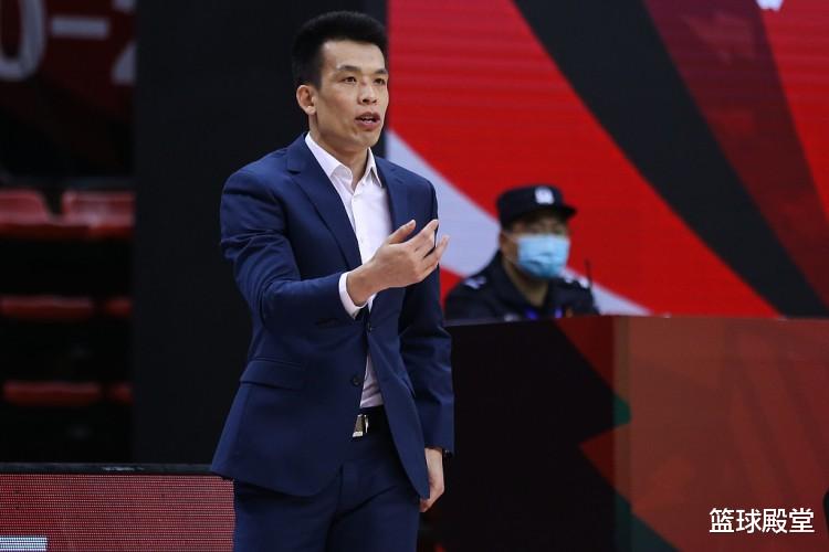 火箭队|辟谣! 焦健拒当北京主帅，并给出两大合适人选，名帅上榜！