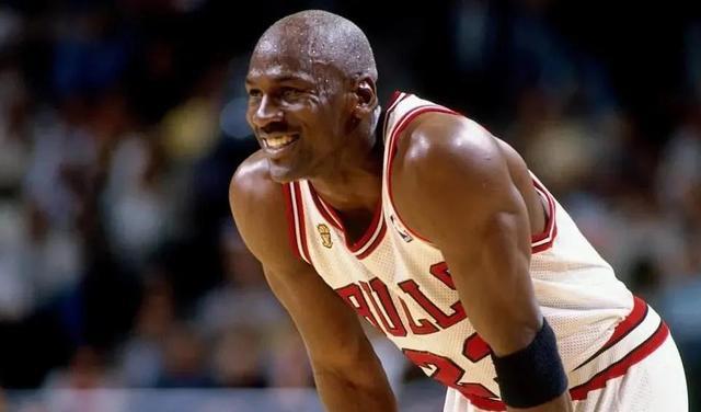 贝壳|NBA中不乏得分高手,那么有多少球员完成超多40分或者40+的分数?