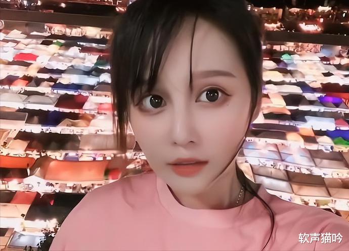 |罗金宝直言跟巴子闹掰才有了今天的张二嫂，球球曾与追求者吃饭。