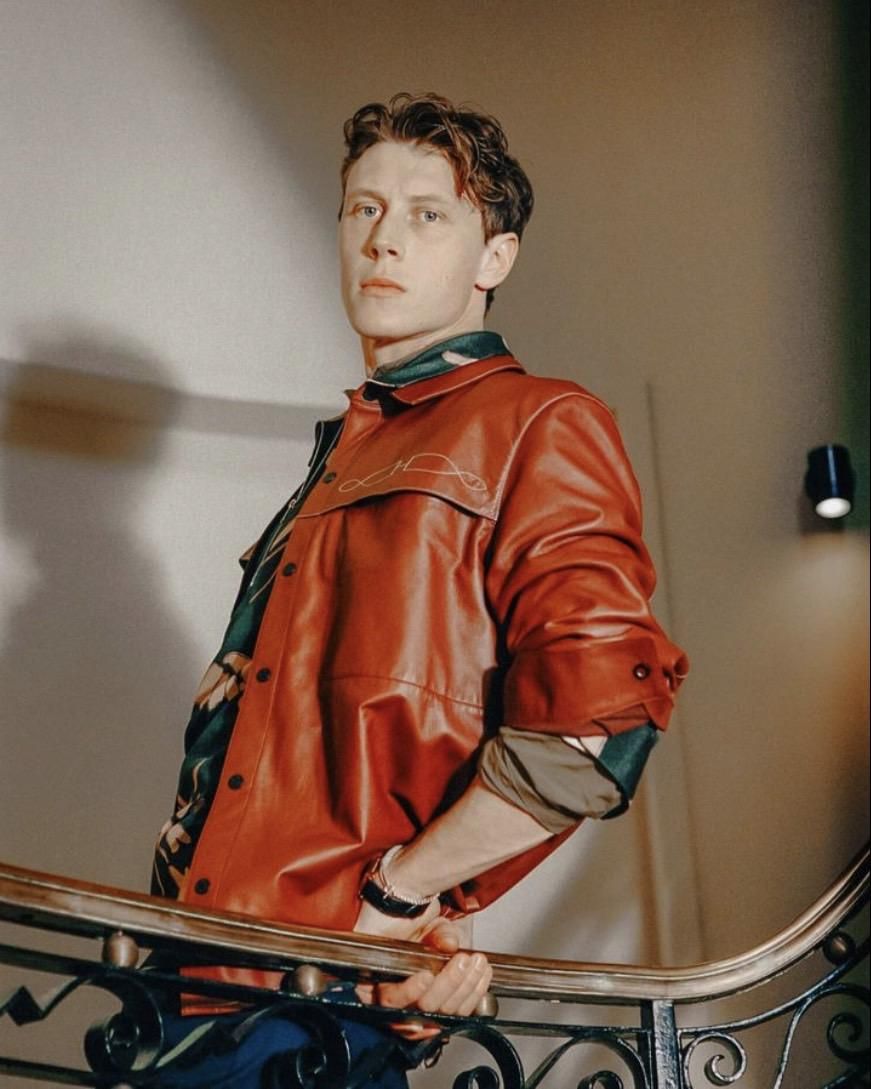 闪电侠|网盛传《闪电侠》恐换人!「英国鲜肉男星」成候补首选