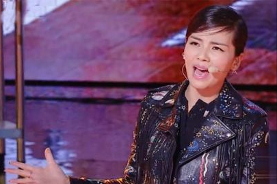 明星|明星油腻起来有多尴尬？陈志朋不系扣子露赘肉，海清让人不忍看