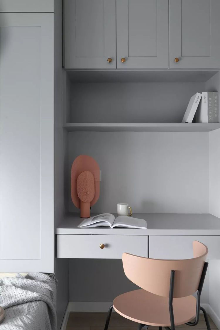 110平三室,客厅不要电视,餐厅设计卡座,卧室大胆撞色,好喜欢