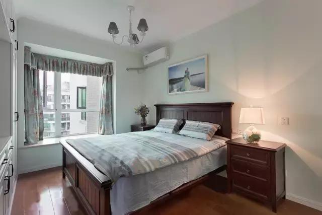 简约美式风格的94平米两居室,装修成本只花了8万,满满的高级感