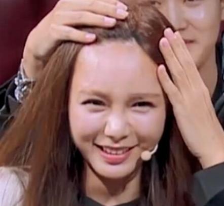 杨幂|女明星掀开刘海后, 会有什么样的惊喜？杨幂掀开刘海后更有魅力