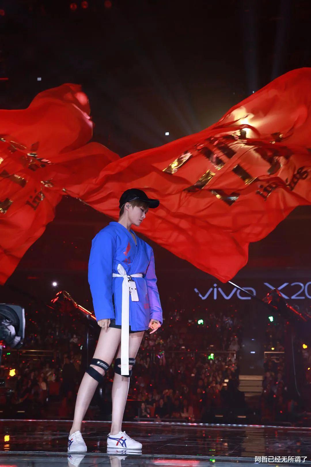 李宇春|首批“乘风破浪的姐姐”：封杀、离婚、被网暴