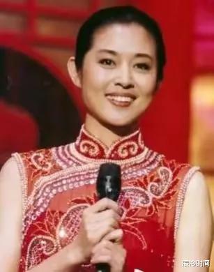 倪萍|倪萍的“唏嘘”人生：如果有下辈子，既不要爹娘，也不要孩子