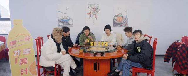 陈赫|看完了《五哈2》选果汁游戏，才明白为何“跑男”缺了陈赫是损失