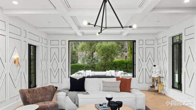 蕾哈娜|蕾哈娜孕肚出街超时髦！富婆买房毫不手软两栋别墅和自己做邻居