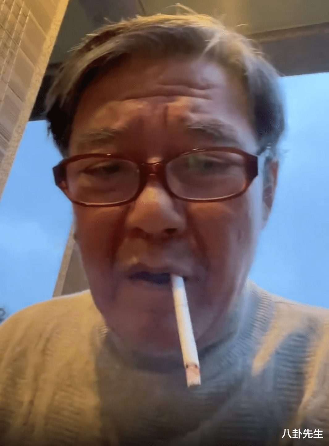 李立群|李立群终于恢复更新，言行依然无所顾忌，自爆儿子阻止他继续更新