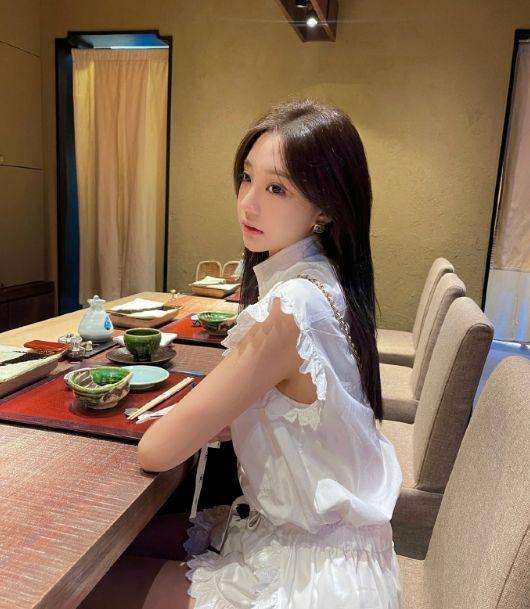 王思聪|王思聪小女友慎婕疑毁容！下厨做饭被烫伤，额头胸口皆留伤痕