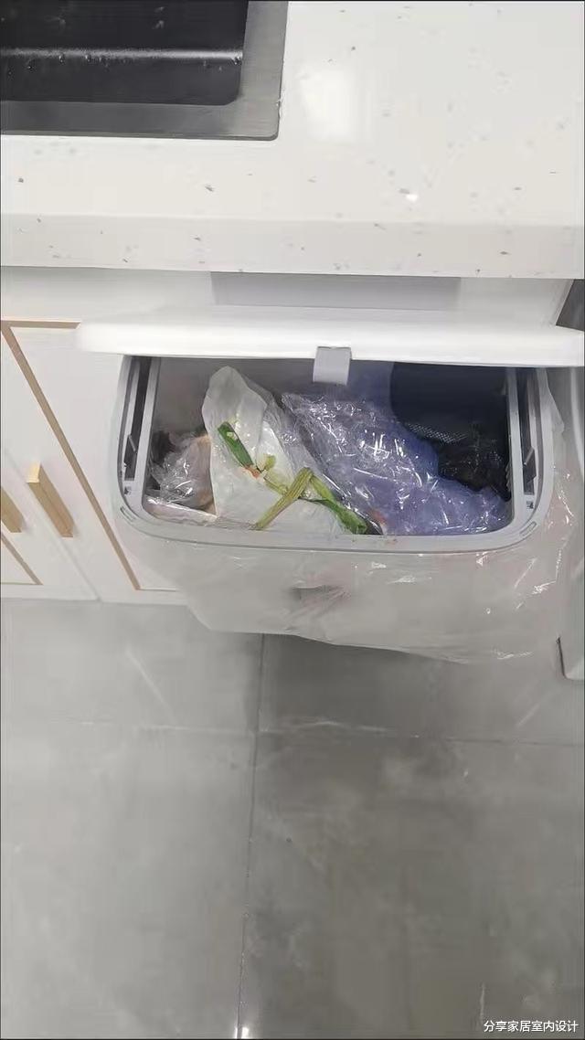 请别再抱怨厨房空间小,东西多了!看看这些吧,厨房立马“变样”