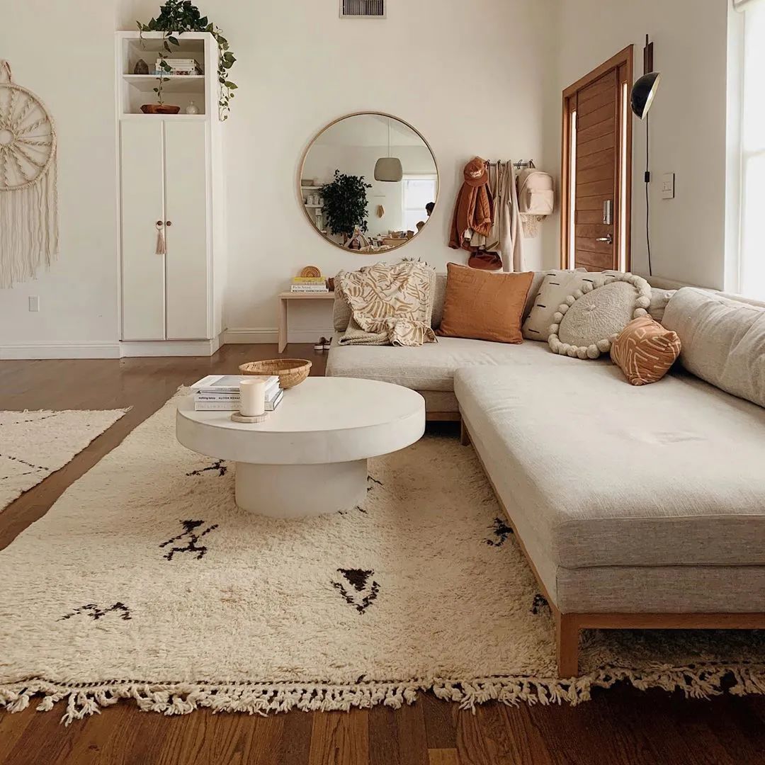 暖色调的原木小家,带来家居的温馨感