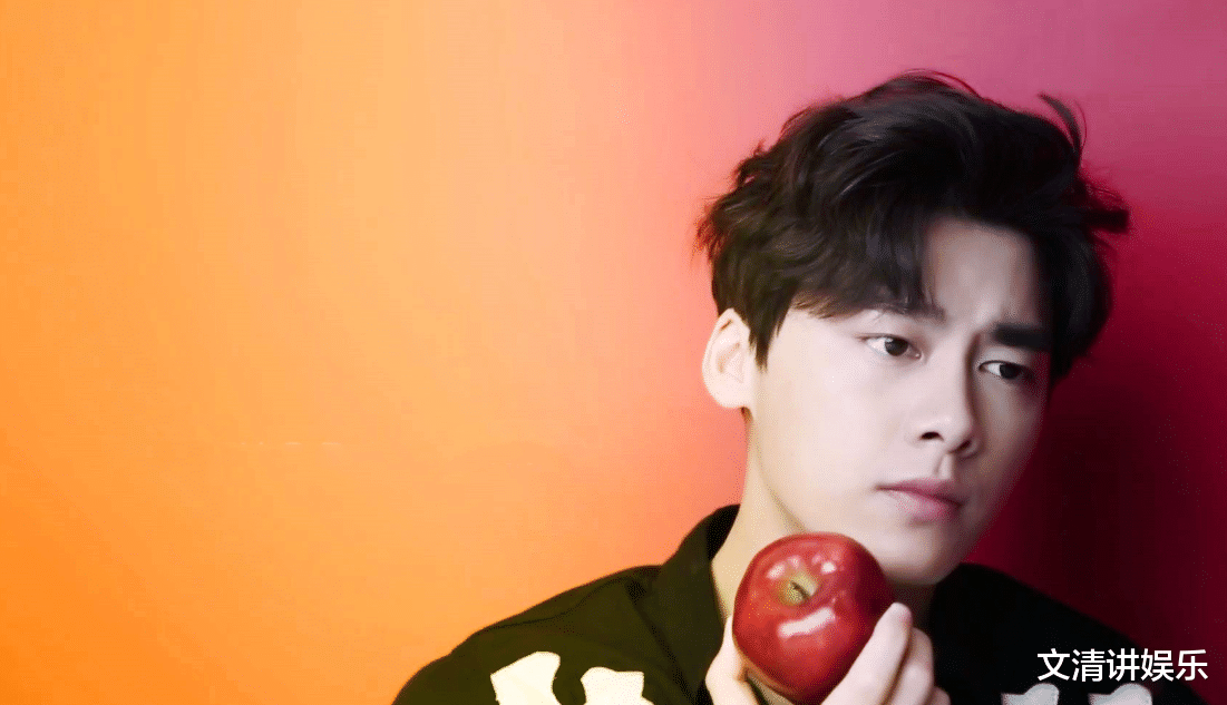 玛丽莲·梦露|李易峰大粉爆料信息量大,肇事逃逸、YP?粉丝静等工作室回应