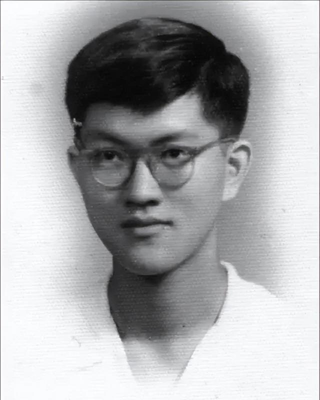 施光南离世的32年里,洪如丁从没考虑过改嫁,把抚养女儿当成动力
