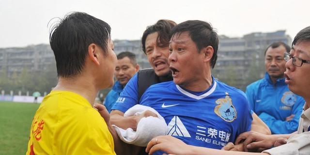 春晚|范志毅上吐槽大会意外入娱乐圈，商务不断，如今又说要退出去？