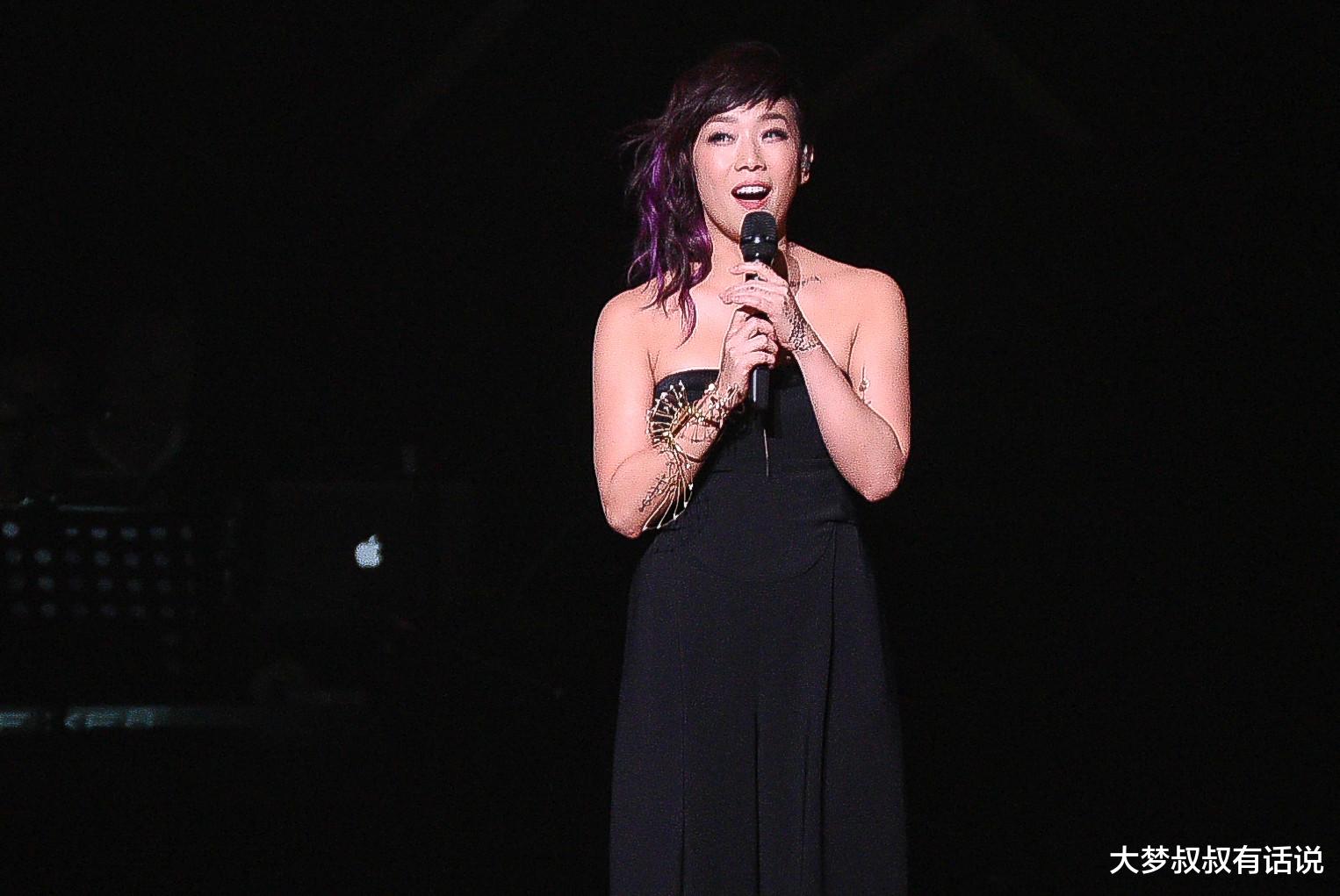 浪姐3|《浪姐3》正式改名,新版名单流出,历经多次成员名单改动,引起热议