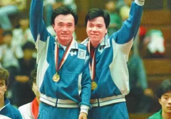 57岁国乒名将现身！曾勇夺奥运冠军，拒绝入籍日本，你认识吗？