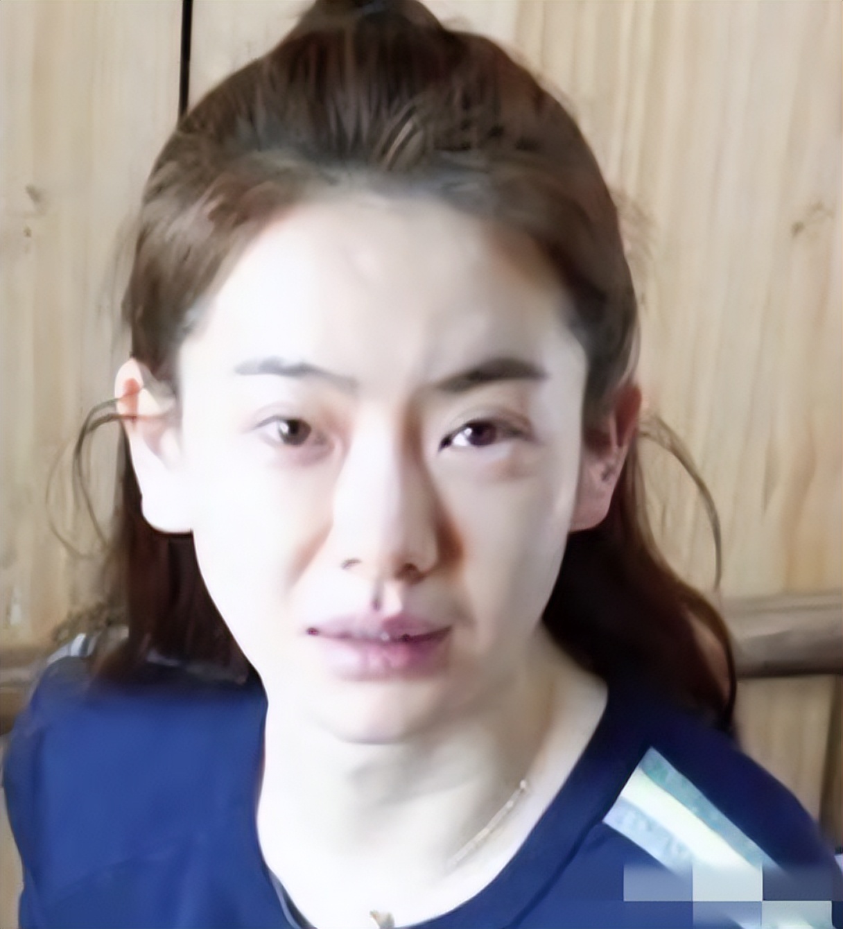 有氧运动 12位女星素颜名场面！浮肿油腻、憔悴老态，还暴露动脸痕迹