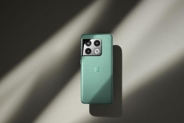 显卡|一加10Pro：全系降500，包括12+512G版本