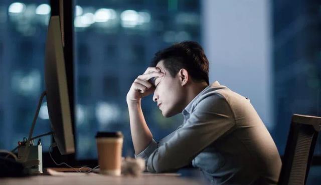 |面对集团高层的动荡，职场人士需要掌握的生存法则与破局思维