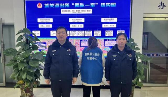 山西一女主播,直播间公然殴打谩骂女儿被刑拘,网友:必须严惩