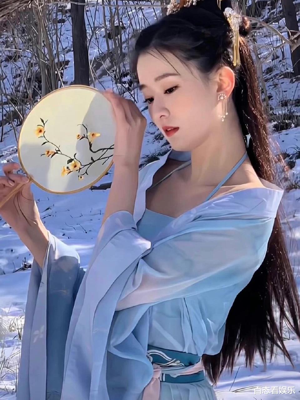 白梦妍|搭档“白鹿”的他审美好绝！8年前“朱一龙”的二手戏服，白鹿居然还能穿