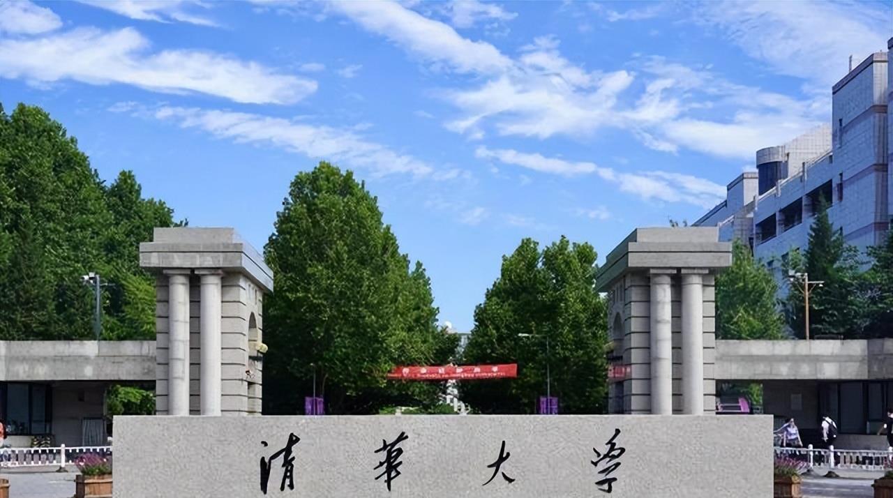 清华大学|山东二本女生火了，冒充清华博士考协警，骗过了招聘却没骗过网友