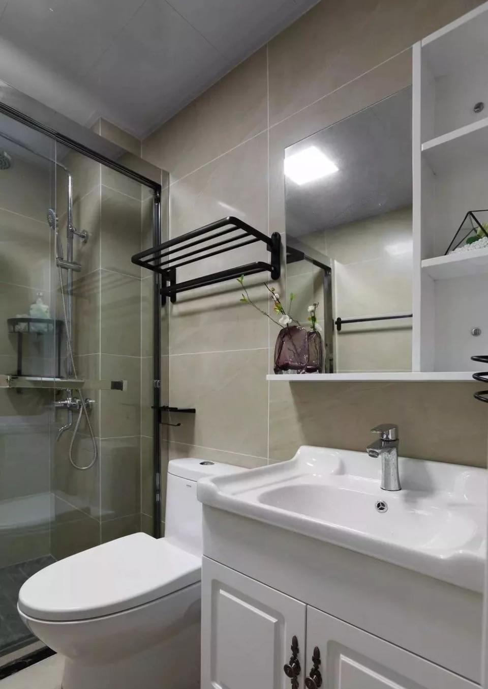 20万装128㎡实用简美风，餐厅就连20公分的墙面都不放过！