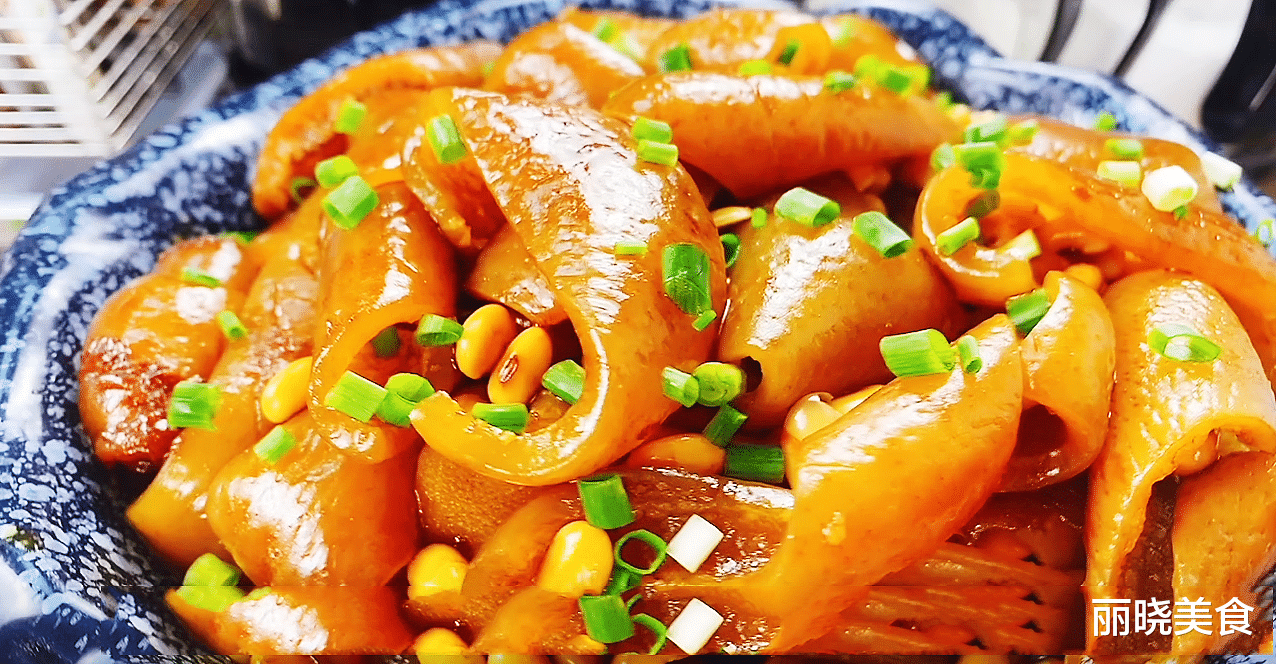 秋季干燥易上火，建议少吃丝瓜和羊肉，常吃8样，滋阴敛阳不上火