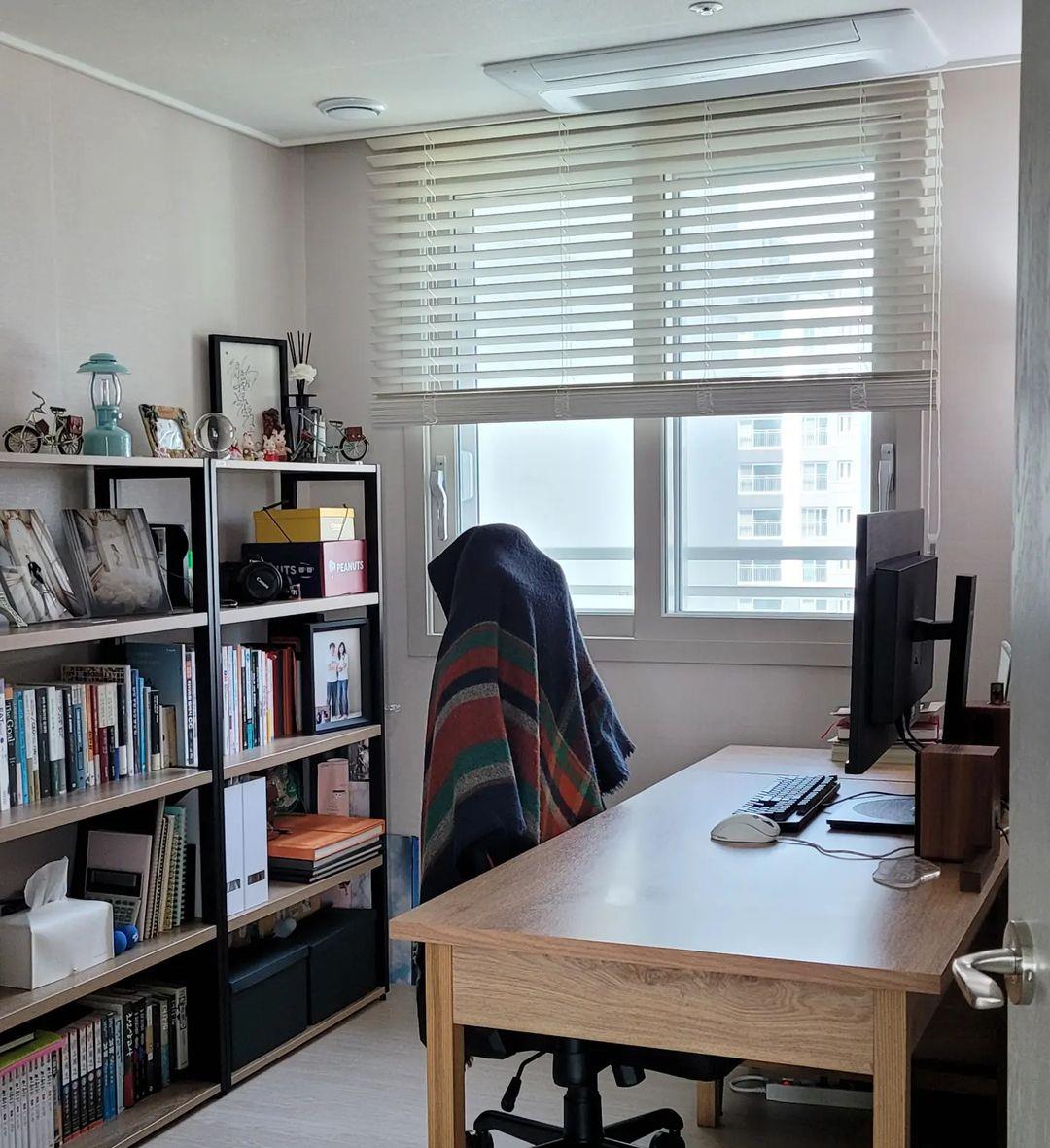 收纳柜不做传统木制的了,换种材质才发现,看似简单,实际很耐用