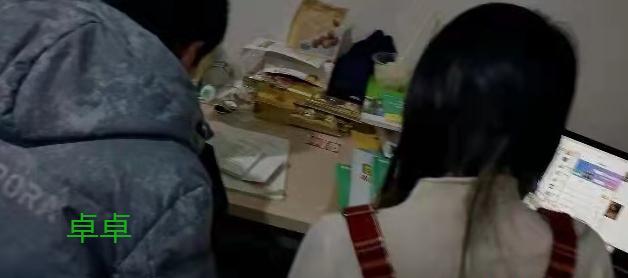 孙卓回老家后抢着干活被表扬,网友看了心疼,孙悦的回应尽显格局