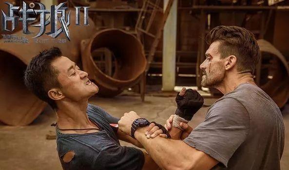 战狼2|《战狼2》哭笑不得的穿帮镜头，张张有爆点，网友：看一次笑一次