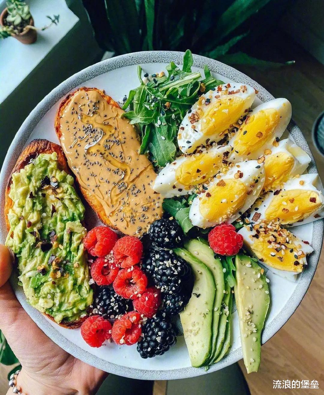 短发 年轻人别胡乱“减肥”,不吃饭可不行,可以学会这5种减脂餐试试