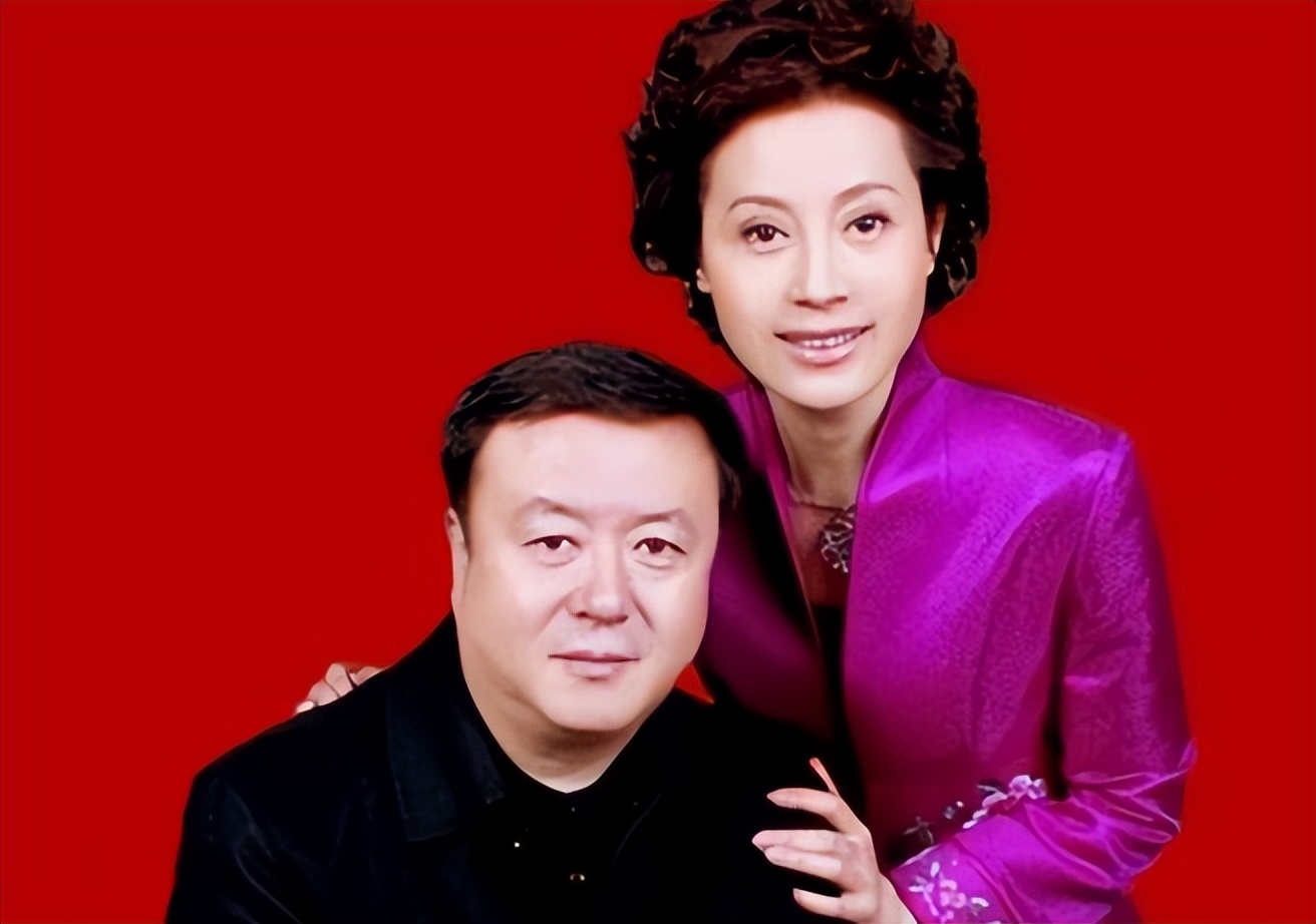 田歌|田歌:和尤小刚离婚后,与妹妹田岷约定不婚不育,陪伴母亲到老