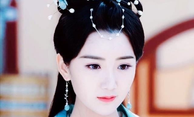 爽子|罗晋举荐唐嫣挤走爽子姐，成就爆火大剧，毛晓彤演大反派异常欣喜