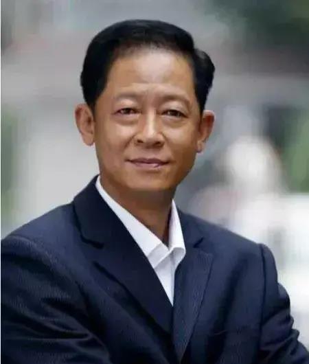 王志文：拍广告挺诱人的，挣钱快，但是代言广告这钱我挣得不舒坦