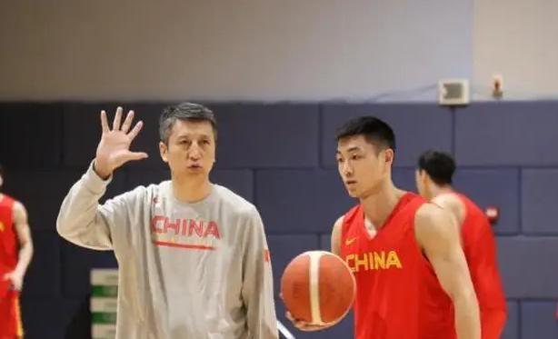 广州队|正式确定！山东名宿替代郭士强成为广州龙狮临时主帅