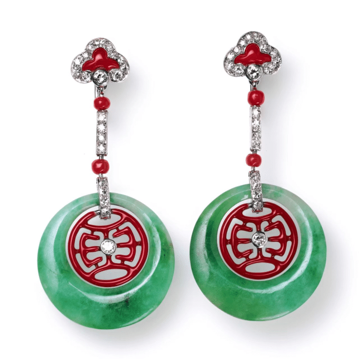 翡翠|小小一枚翡翠怀古,94年估价便达180万,如今更是价值490万