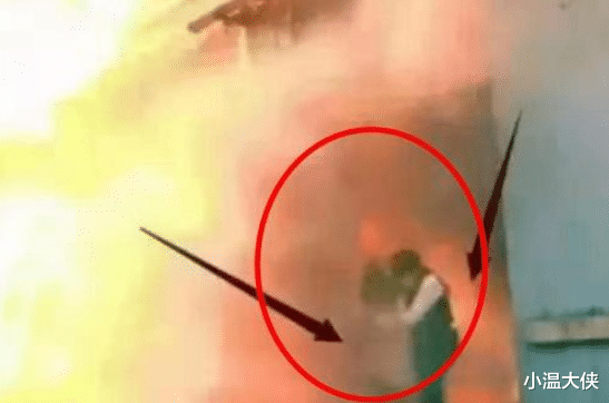 Selina|张承中娶了毁容的Selina，为何又狠心离婚？婚礼上的一幕“耐人寻味”