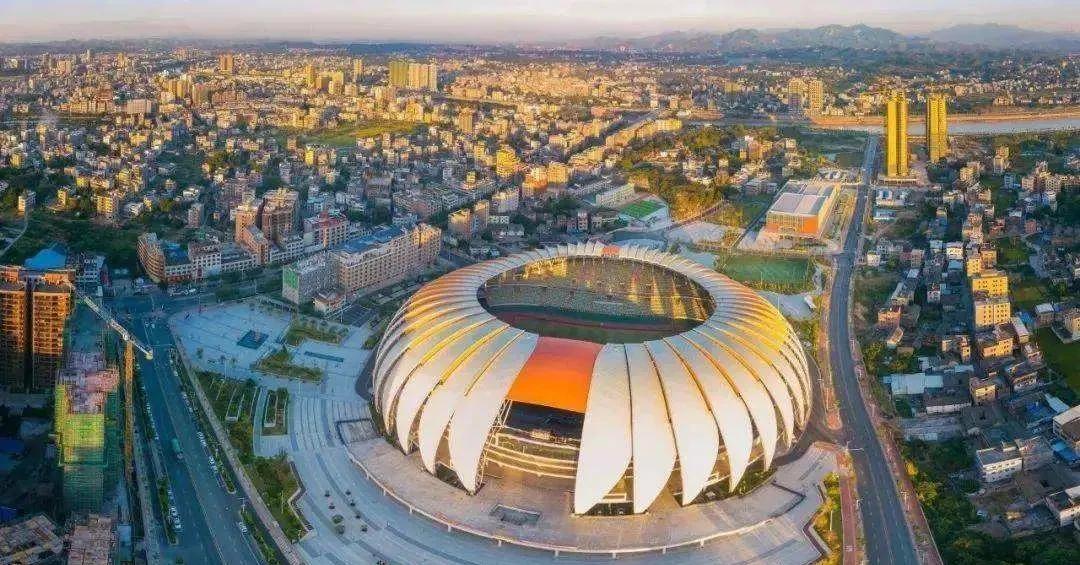中超|国安众将已前往梅州，中超赛会制以来首次在四五线城市承办