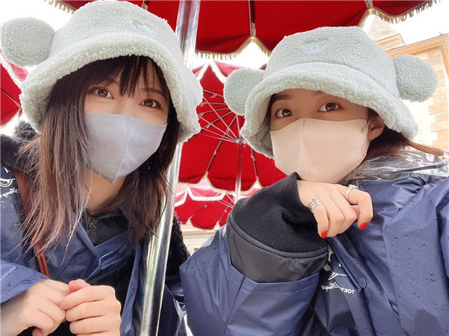 滨边美波|滨边美波懒理与王思聪绯闻,和桥本环奈出游,美女合照格外养眼