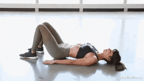 贾静雯|46岁贾静雯颜值、身材都在线!满满的少女感抗衰老运动不能少