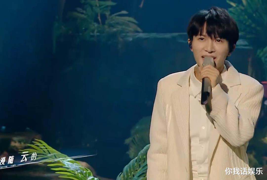 周深|何炅终于扬眉吐气啦！周深助力，《你好星期六》精彩，这结果真好