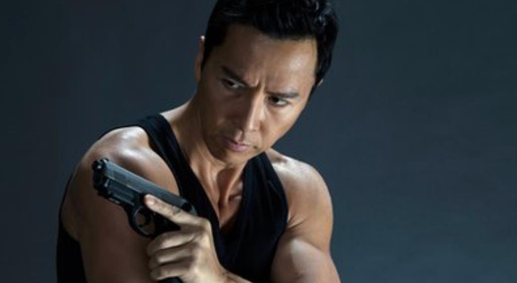 甄子丹|当年甄子丹胖揍8个人，打进了医院，没想到却惹了不该惹的人