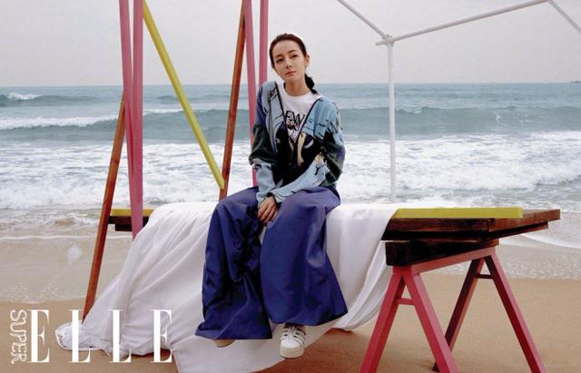 迪丽热巴|迪丽热巴海边写意大片 多套穿搭可盐可甜气质动人