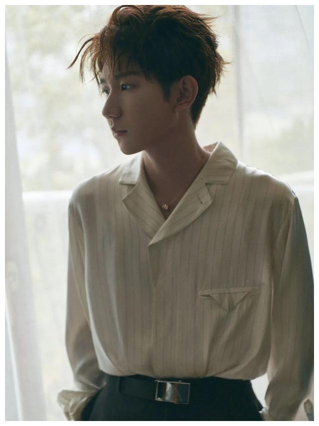 王源|王源的21岁，是音乐影视商业多手抓的21岁，是非同寻常的21岁
