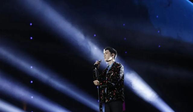 肖战|肖战获得最具影响力奖等多项重量级荣誉！顶流天花板再次得到认证